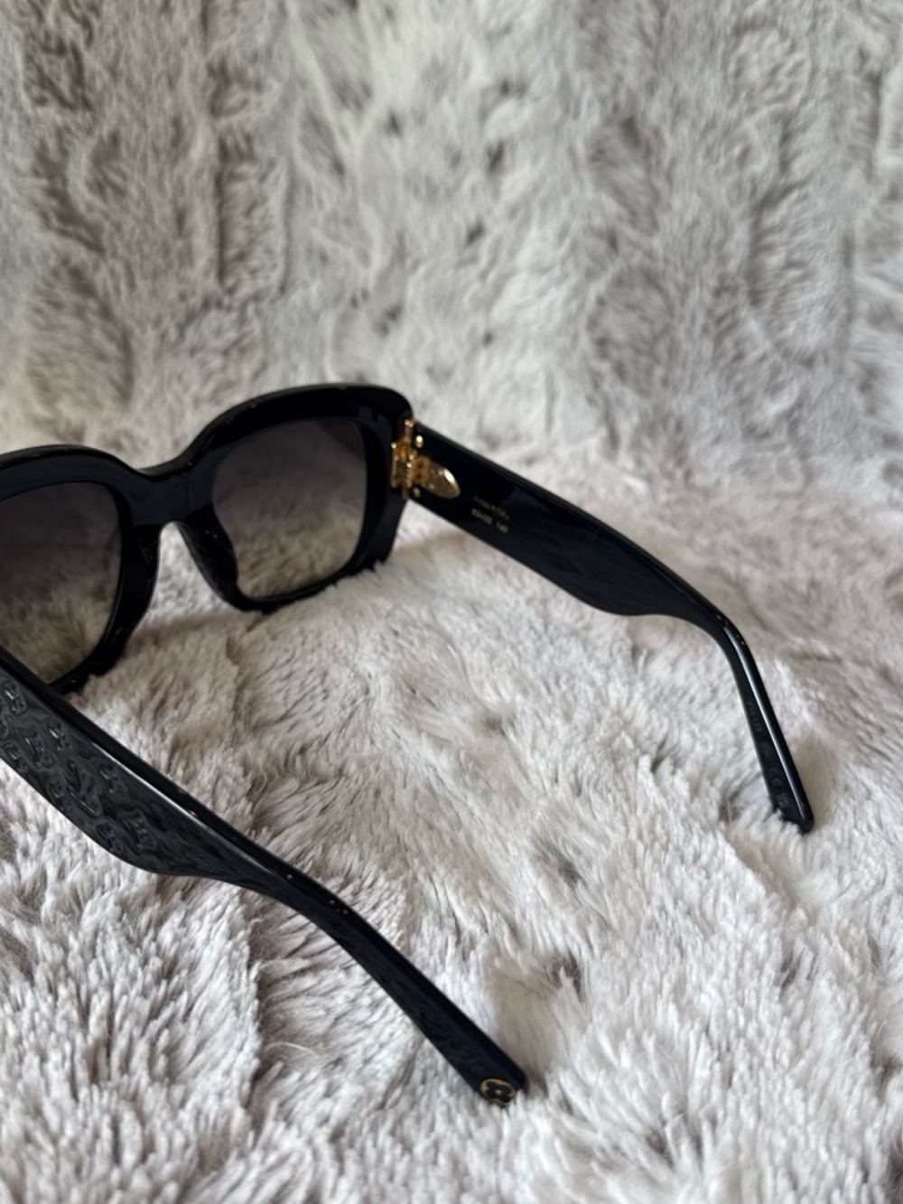 Louis Vuitton Black Monogram Acetate Sunglasses with Gold Accents - Picture 3 of 4